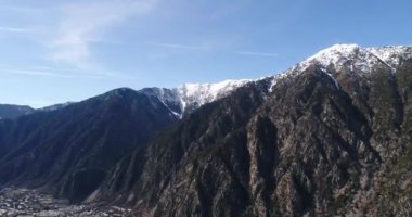 Andorra dağlarının hava manzarası, Funicamp d 'Encamp, Andorra la vella, Andorra la vieja, İspanya