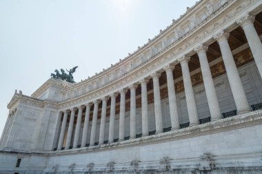 Roma 'daki Anavatan Sunağı' nın devasa anıtının ayrıntıları.