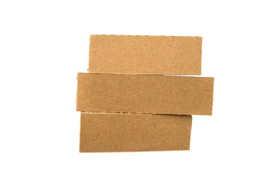 Beyaz arkaplanda boş karton işareti