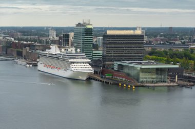 Amsterdam panoramik manzarası A 'dam gözcü kulesinden