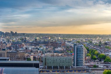 Amsterdam panoramik manzarası A 'dam gözcü kulesinden