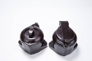 Eski ev, 60 'lar ve 70' lerden kalma Bakalit anahtarı ve soketi.