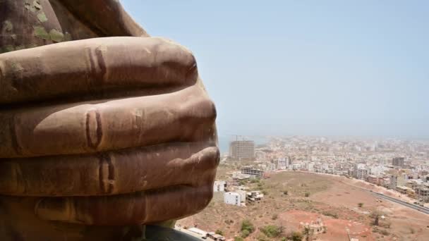Dakar Senegal Deki Afrika Rönesans Anıtı Nın Şehir Manzarası — Stok video