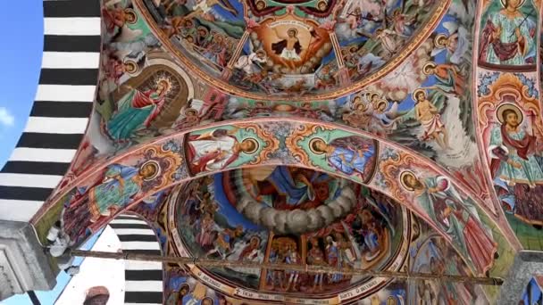 Impresionantes Frescos Exterior Del Monasterio Rila Bulgaria — Vídeos de Stock