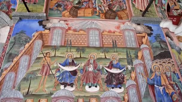 Hermosos Frescos Exterior Del Monasterio Rila Bulgaria — Vídeo de stock