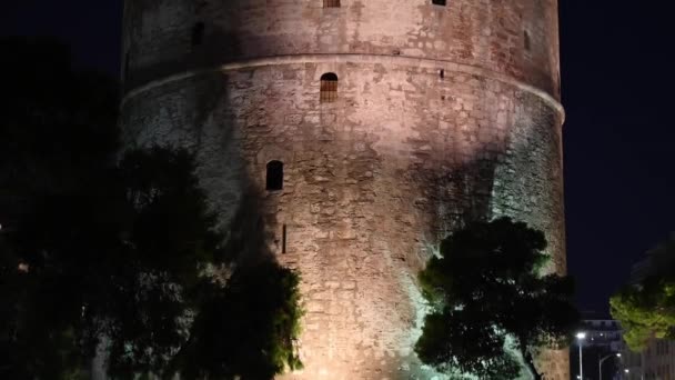 Vacker Nattutsikt Över Det Berömda Vita Tornet Thessaloniki Grekland — Stockvideo