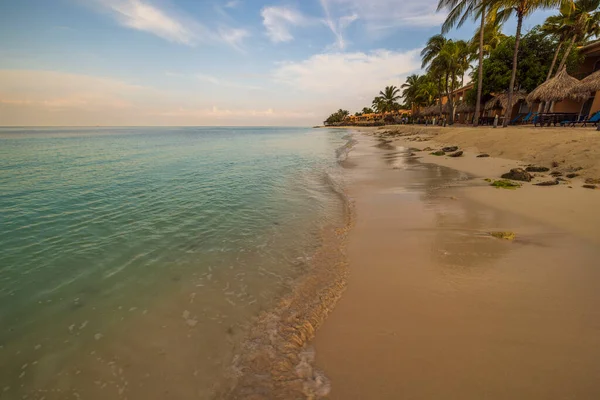 Magnífica Vista Del Océano Atlántico Desde Playa Arena Isla Aruba — Foto de Stock