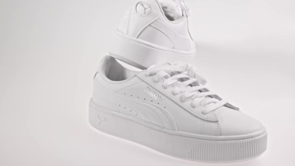 Close View White Puma Sneakers Isolated Background Sweden Uppsala 2022 — Stock Video