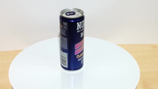 Vista Perto Lata Metal Nocco Carbonatado Refrigerante Bebida Suécia Uppsala — Vídeo de Stock