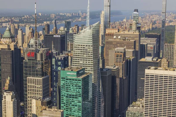 Zicht Het Centrum Van Manhattan Wolkenkrabbers Heldere Dag Naar New — Stockfoto