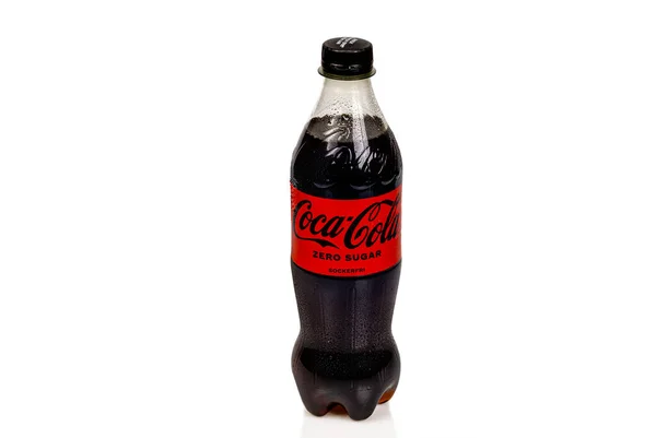 Vista Vicino Della Bottiglia Fredda Plastica Senza Zucchero Con Coca — Foto Stock