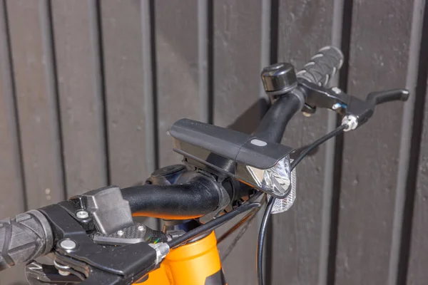 자전거 핸들에 브레이크 시스템의 — 스톡 사진