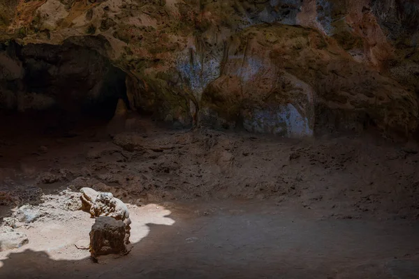 Hermosa Vista Interior Las Cuevas Quadirikiri Fondos Naturales Aruba — Foto de Stock