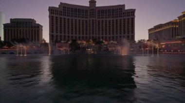 Las Vegas 'taki Bellagio Oteli' nin güzel manzarası gün batımına karşı. Las Vegas mı? Nevada mı? ABD. 17.09.2022.