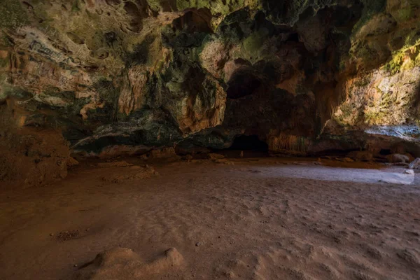 Hermosa Vista Interior Las Cuevas Quadirikiri Aruba — Foto de Stock