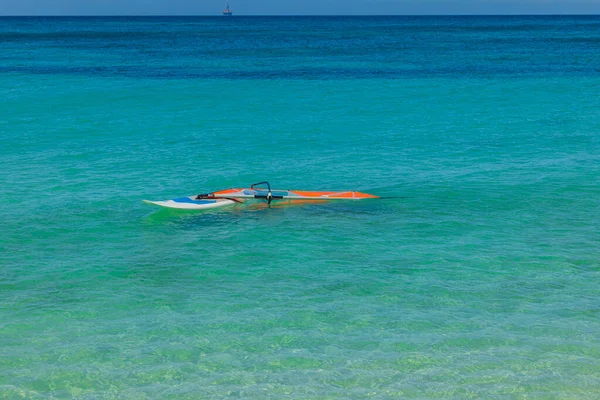 Bela Vista Água Azul Turquesa Oceano Atlântico Vista Prancha Surf — Fotografia de Stock