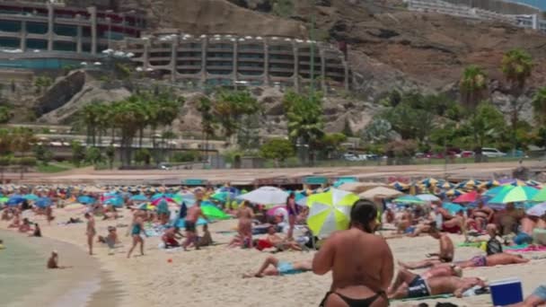 Beautiful View People Amadores Beach Grand Canaria Hot Summer Sunny — Wideo stockowe