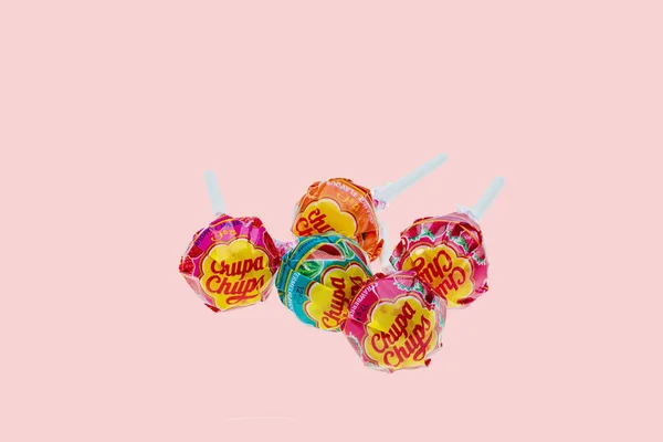 Close View Hupa Hups Lollipops Isolated Pink Background — Stock Photo, Image