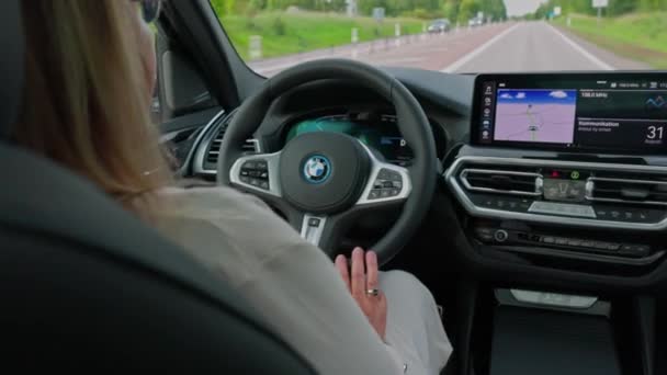 Woman Driving Bmw Ix3 Sport Interior View Control Display Dashboard — Stock Video