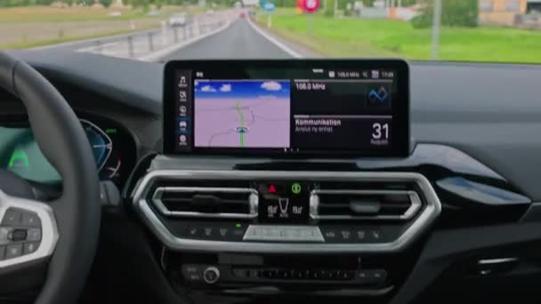 Piękny Widok Wnętrze Nowego Bmw Ix3 Sport Wyświetlaczem Centralą Jazdy — Wideo stockowe