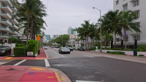 Bela Vista Rodovia Miami Beach Com Tráfego Noite Florida Eua — Vídeo de Stock
