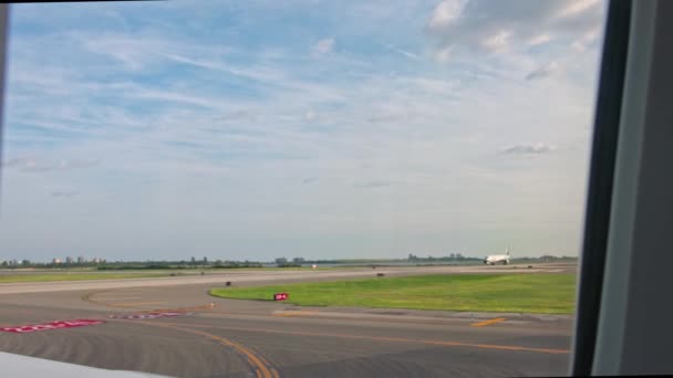 Wspaniały Widok Okno Samolotu Widokiem Pas Startowy Lądowiskiem Miami Stany — Wideo stockowe