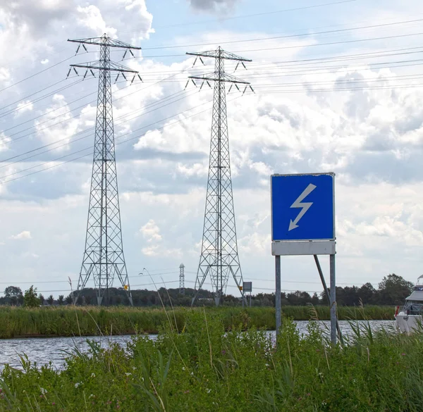 Warning Sigh Dutch Canal Warning Electricity Pylons Netherlands — Stock Photo, Image