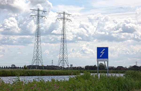 Warning Sigh Dutch Canal Warning Electricity Pylons Netherlands — Stock Photo, Image