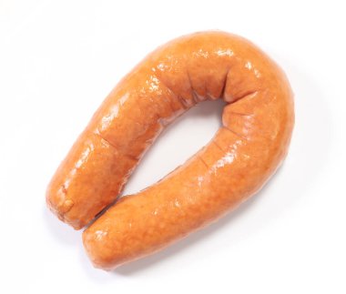 Hollanda füme sosisi beyaz arka planda izole