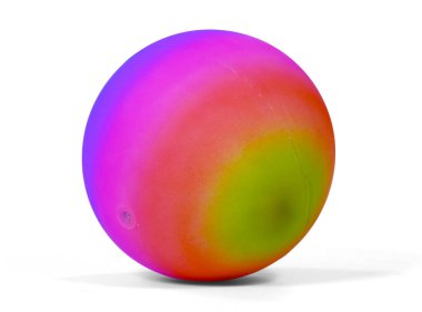 Gökkuşağı topu kırpma yolu ile beyaz üzerine izole