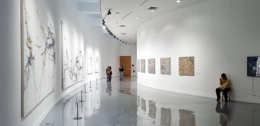 Bangkok, Tayland - 19 Aralık 2024: Bangkok Sanat Bienali 2024 Bangkok Sanat ve Kültür Merkezi 'nde 33 sanatçı, Bangkok, Tayland.