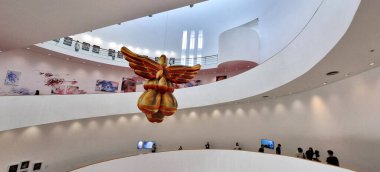 Bangkok, Tayland - 19 Aralık 2024: Bangkok Sanat Bienali 2024 Bangkok Sanat ve Kültür Merkezi 'nde 33 sanatçı, Bangkok, Tayland.