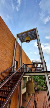 Ayutthaya, Tayland - 7 Aralık 2024: Ayutthaya Merkez Galerisi Merdiveni