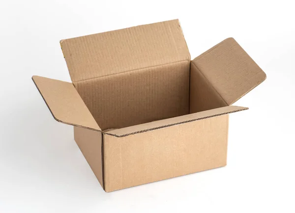 Kraft Karton Kutu Beyaz Arka Planda Izole Kutu Modelleme Tasarımı — Stok fotoğraf
