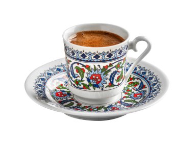 Geleneksel porselen fincanlı Türk Kahvesi. Türk lokumlu kahve sunumu. Köpüklü Türk Kahvesi.