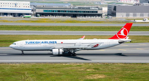 土耳其伊斯坦布尔 2023年6月3日 土耳其航空空中客车A330 300 Lne 降落在伊斯坦布尔机场 飞机名称 Gobeklitepe — 图库照片
