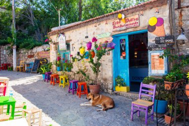 Mugla, Türkiye - 13 Eylül 2023: Eski Datca İlçesi (Eski Datca), Mugla, Türkiye. Eski Datca 'nın güzel manzarası.