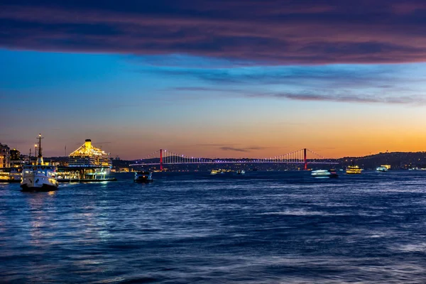 Istanbul City Turkey Beautiful Istanbul Bosphorus Sunrise Landscape Amazing Colored — Stock Photo, Image