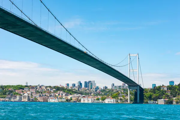 Стамбул Туреччина Стамбульський Міст Босфор Міст Мучеників Липня Ліцензійні Стокові Фото