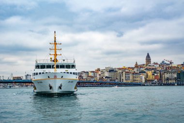 İstanbul, Türkiye - 18 Şubat 2024: İstanbul, Türkiye. Güzel İstanbul boğaz manzarası.