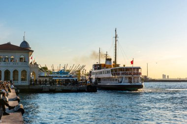 İstanbul, Türkiye - 18 Şubat 2024: İstanbul, Türkiye. Güzel İstanbul boğaz manzarası.