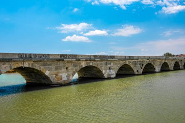Silivri 'deki Mimar Sinan Köprüsü. İstanbul, Türkiye. İstanbul 'un Silivri ilçesi.