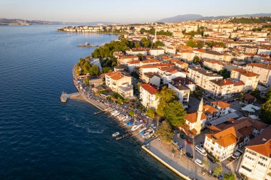 Golcuk 'un Degirmendere İlçesi. Kocaeli, Türkiye. Golcuk, Kocaeli ilinin Merkez ilçesine bağlı bir beldedir. İnsansız hava aracı ile hava görüntüsü.