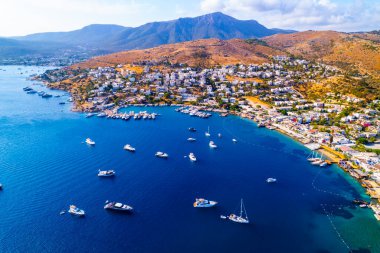 Bodrum Turkbuku Körfezi. Mugla, hindi. Türkbuku 'nun (Golturkbuku) havadan panoramik görüntüsü. İHA atışı.