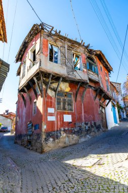 İzmir 'in Bergama ilçesi. Bergama 'nın eski tarihi evleri.