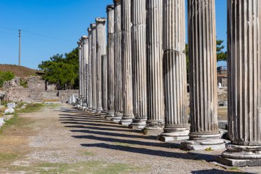 Bergama Asklepion Arkeoloji Bölgesi, Bergama. İzmir, Türkiye. Asklepion antik Yunanistan 'daki tapınağı iyileştiriyor.