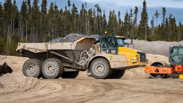Eeyou Istchee Baie James Quebec Canada 2023 Dump Truck Die — Stockfoto