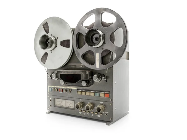 白のヴィンテージリール リールテープレコーダーの3Dレンダリング — ストック写真