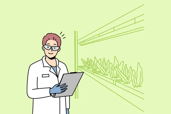 Cientista Masculino Sorridente Plantas Crescimento Uniforme Laboratório Pesquisador Feliz Faz — Vetor de Stock