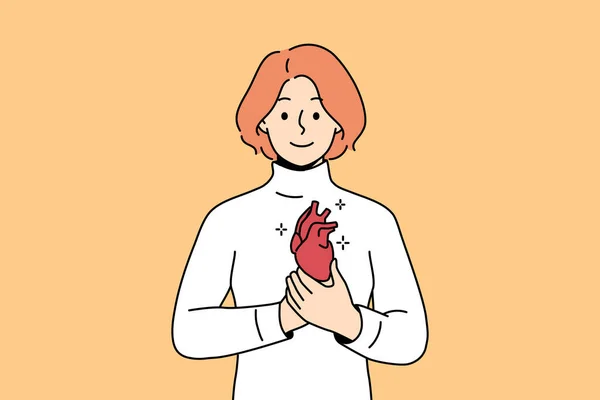 Улыбающийся Молодой Человек Держит Сердце Руках Счастливая Женщина Демонстрирует Здоровое — стоковый вектор